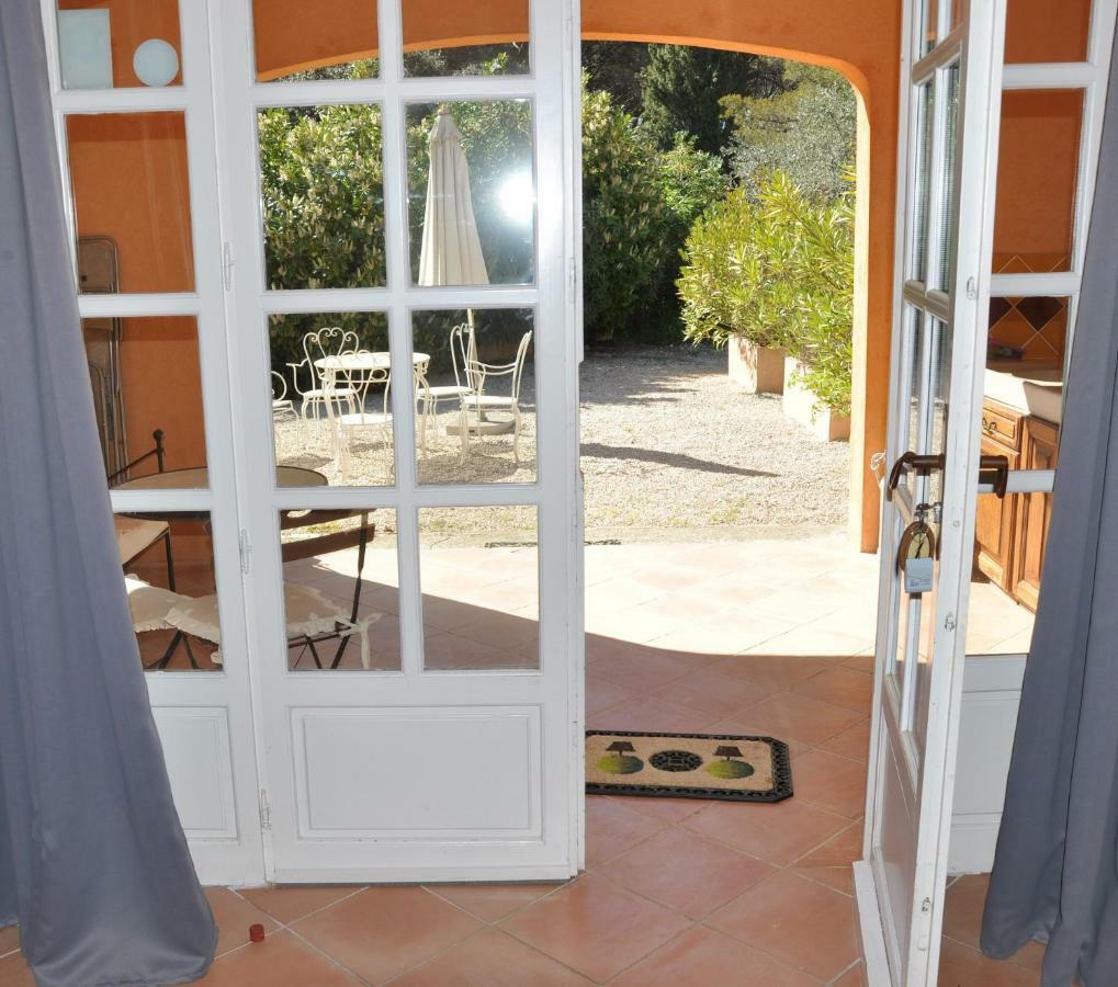 Bed and Breakfast Mas Des Oliviers Saint-Marc-Jaumegarde Zewnętrze zdjęcie